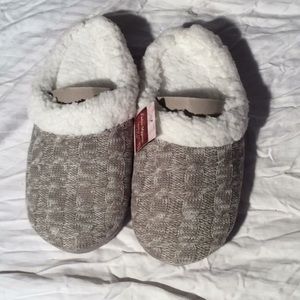 Cable Knit Slippers